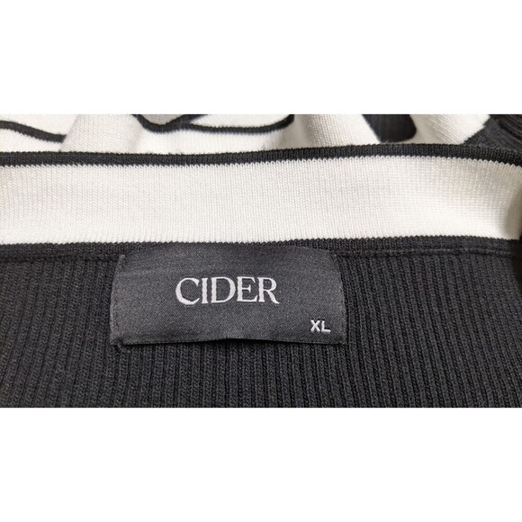 Women's CIDER Black & White Ribbed Knit Crossover Front Crop Top Sweater XL - Picture 6 of 6